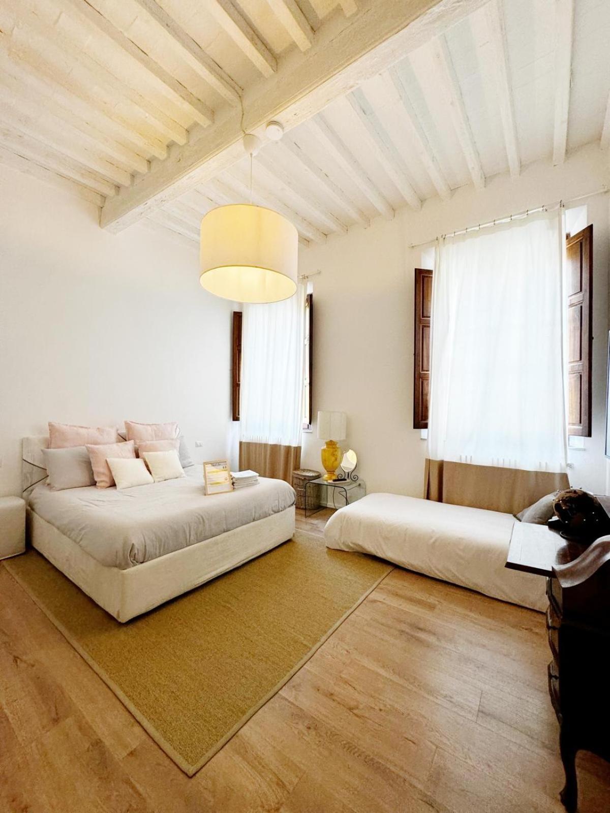 Boutique Room - Centro Storico 20 Min Da Firenze Empoli Dış mekan fotoğraf