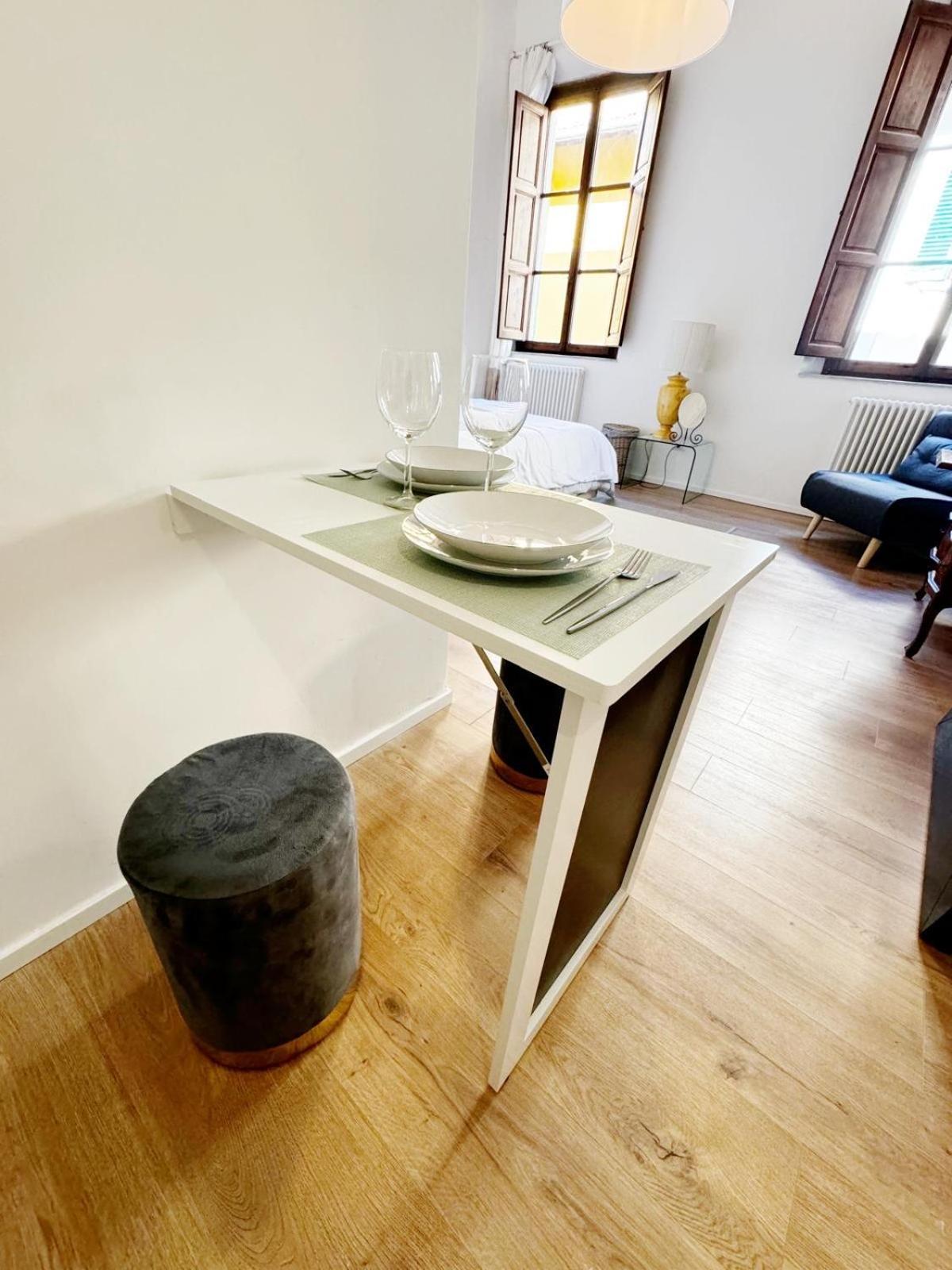 Boutique Room - Centro Storico 20 Min Da Firenze Empoli Dış mekan fotoğraf