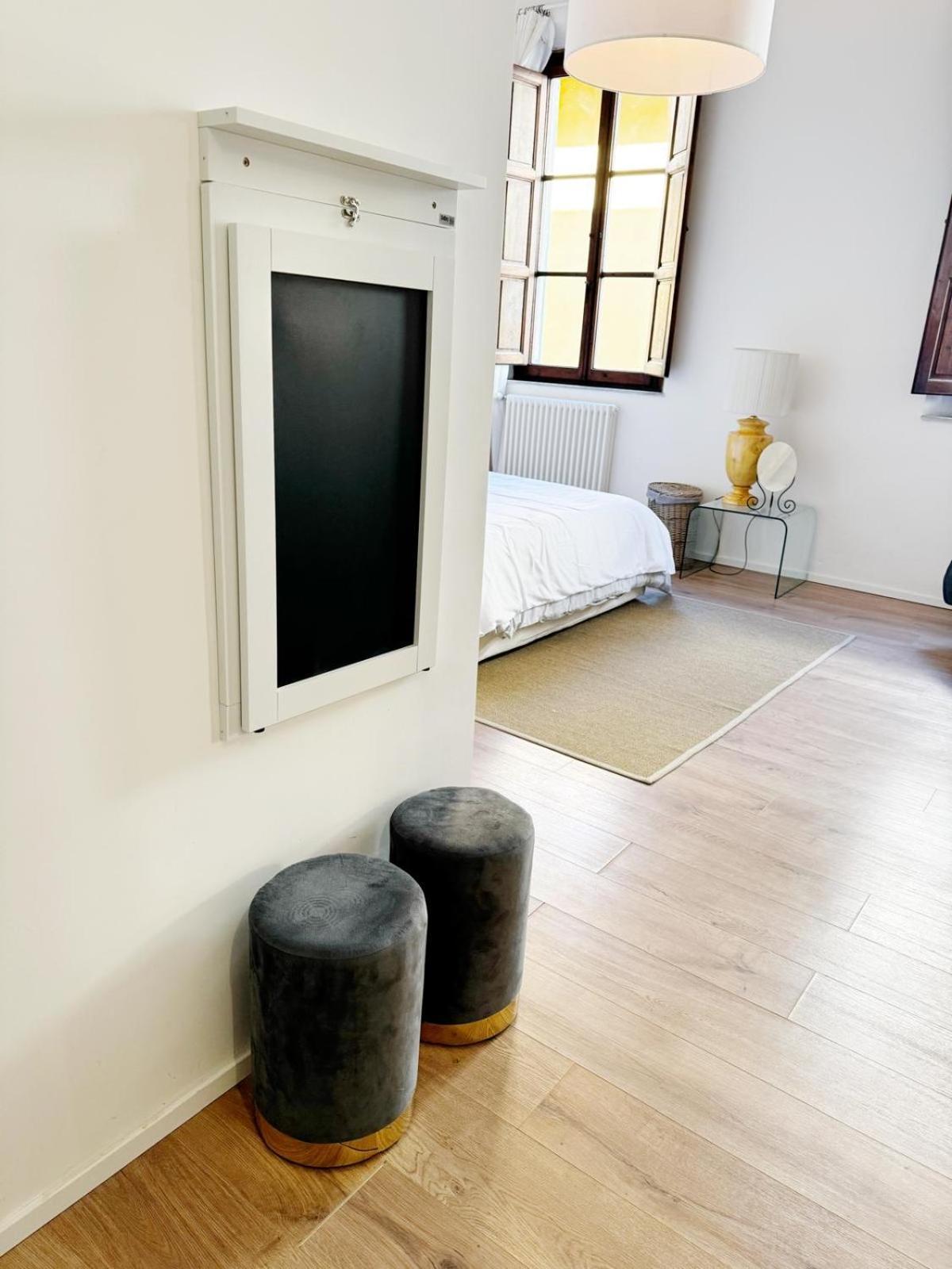 Boutique Room - Centro Storico 20 Min Da Firenze Empoli Dış mekan fotoğraf