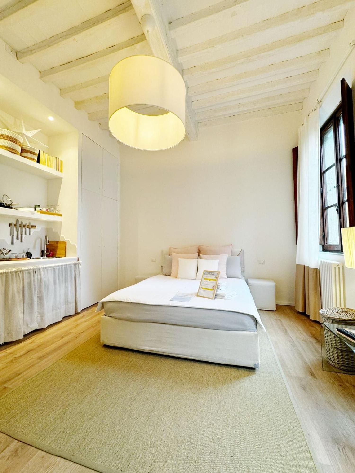 Boutique Room - Centro Storico 20 Min Da Firenze Empoli Dış mekan fotoğraf