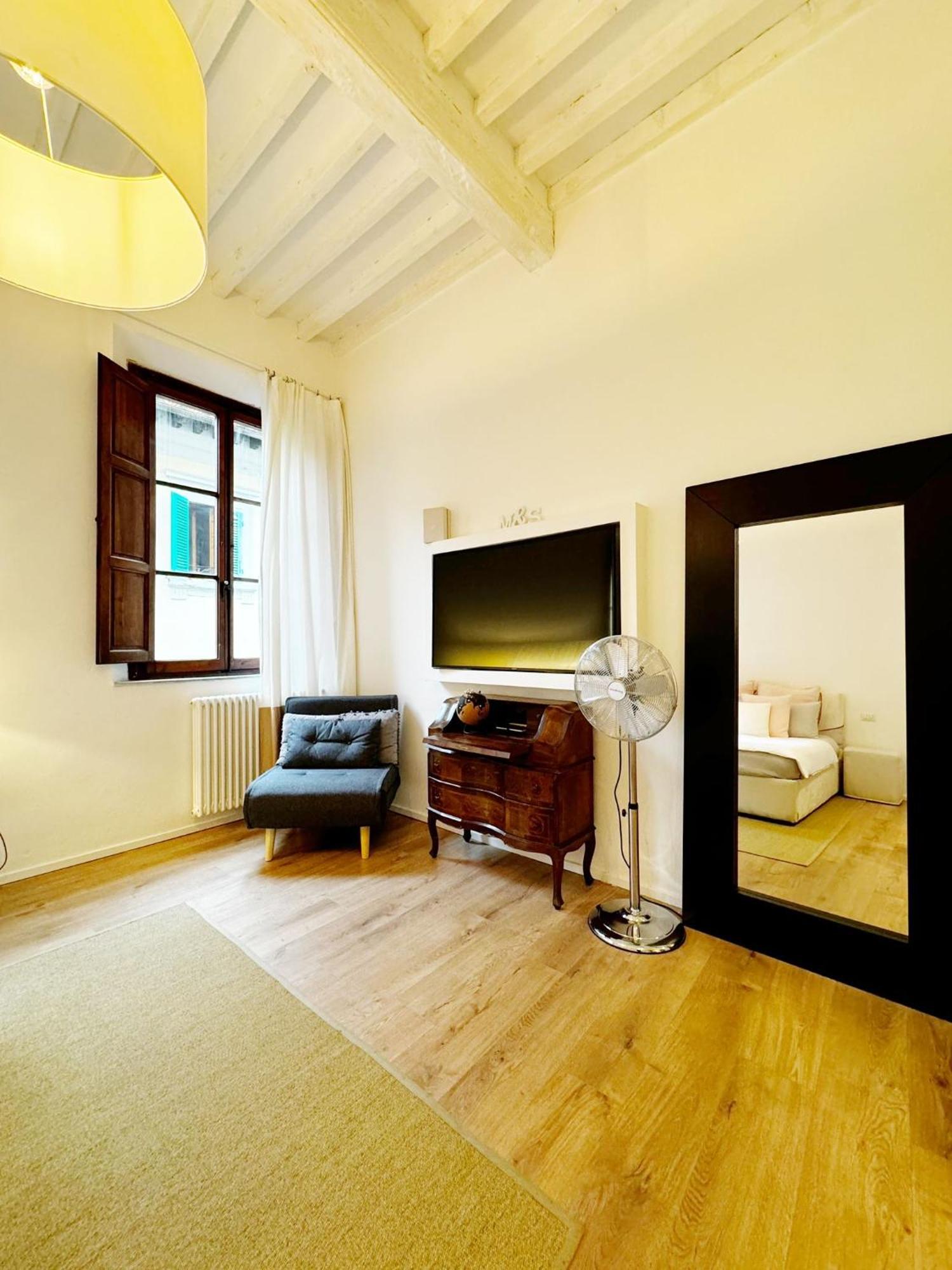 Boutique Room - Centro Storico 20 Min Da Firenze Empoli Dış mekan fotoğraf