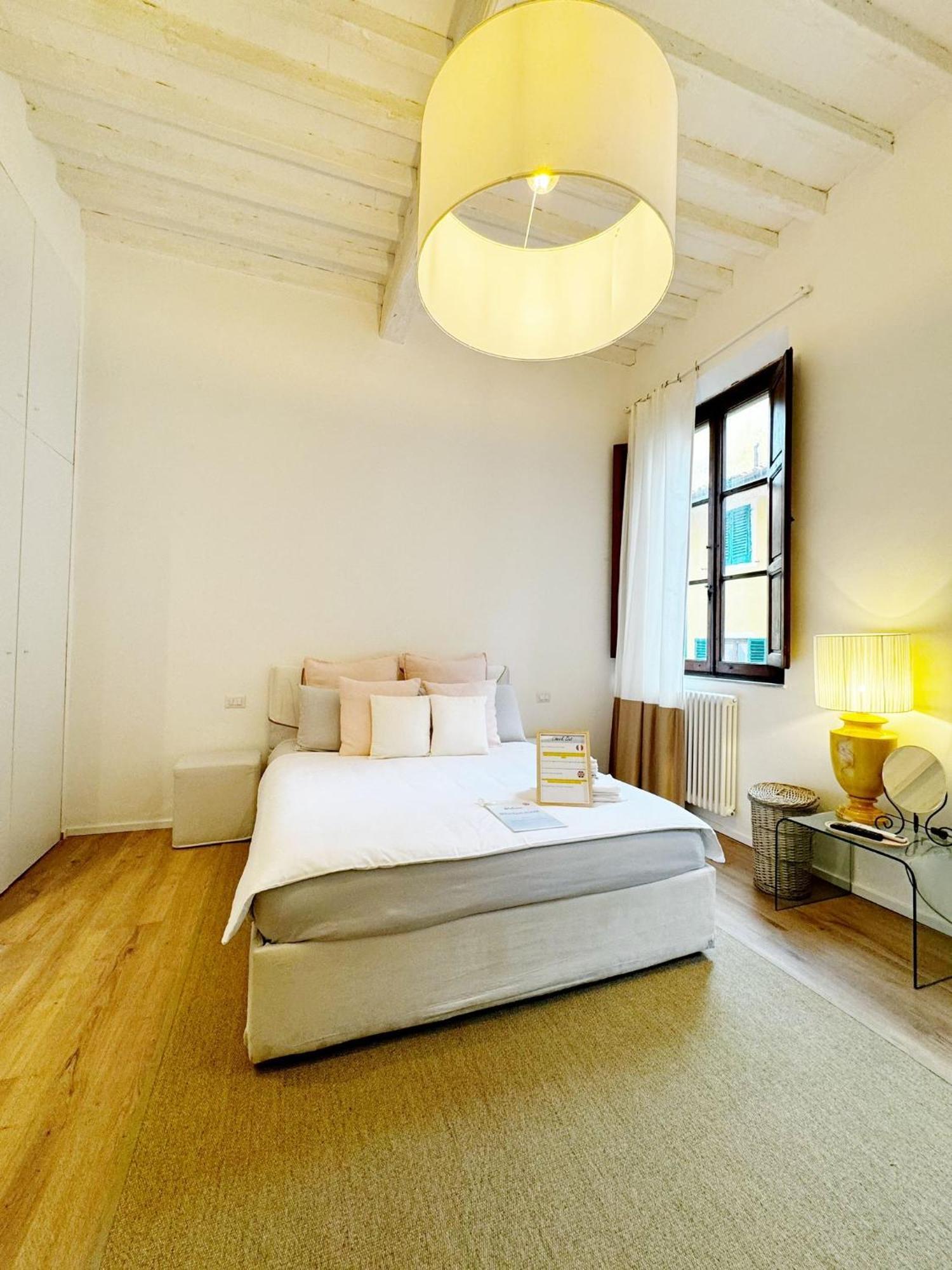 Boutique Room - Centro Storico 20 Min Da Firenze Empoli Dış mekan fotoğraf